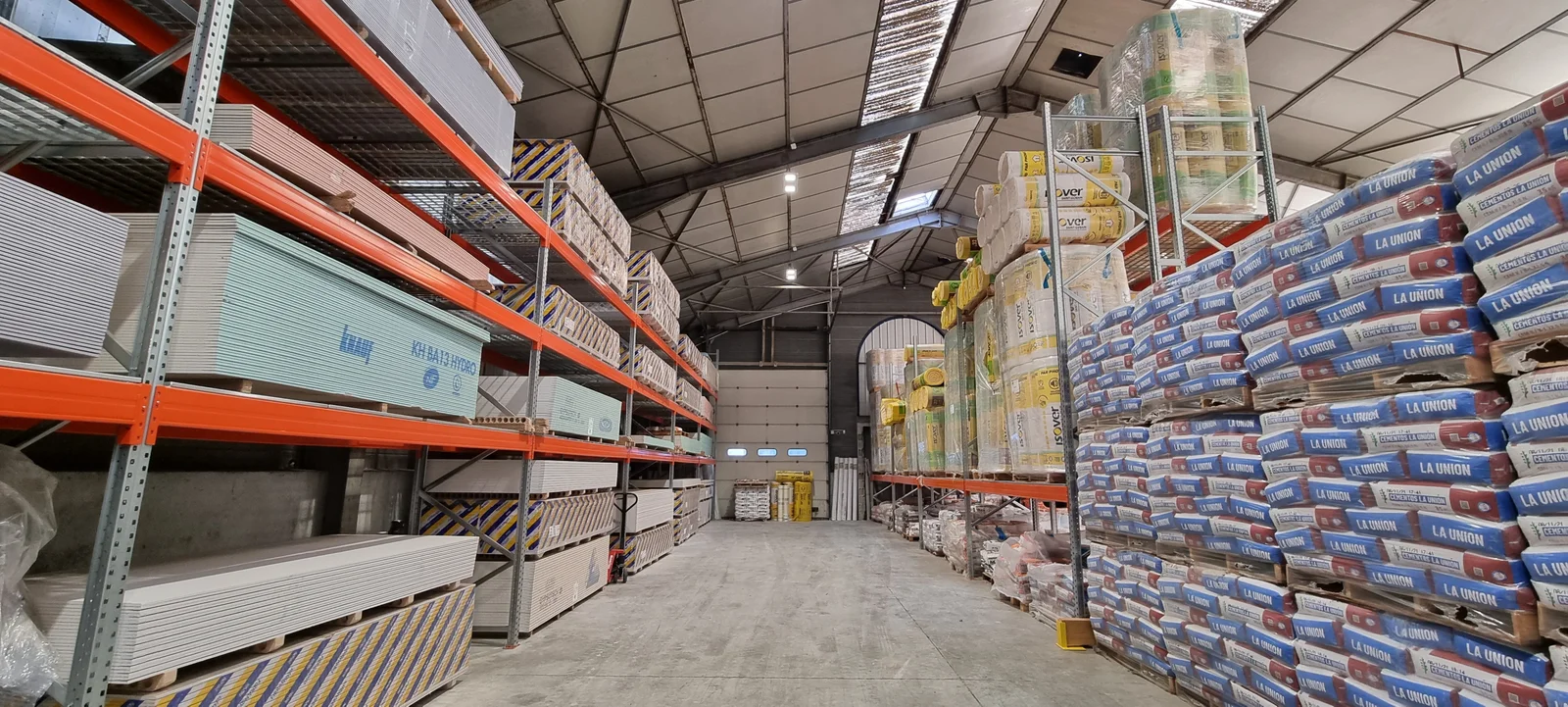 Rayonnage d’entrepôt industriel pour stockage palettes